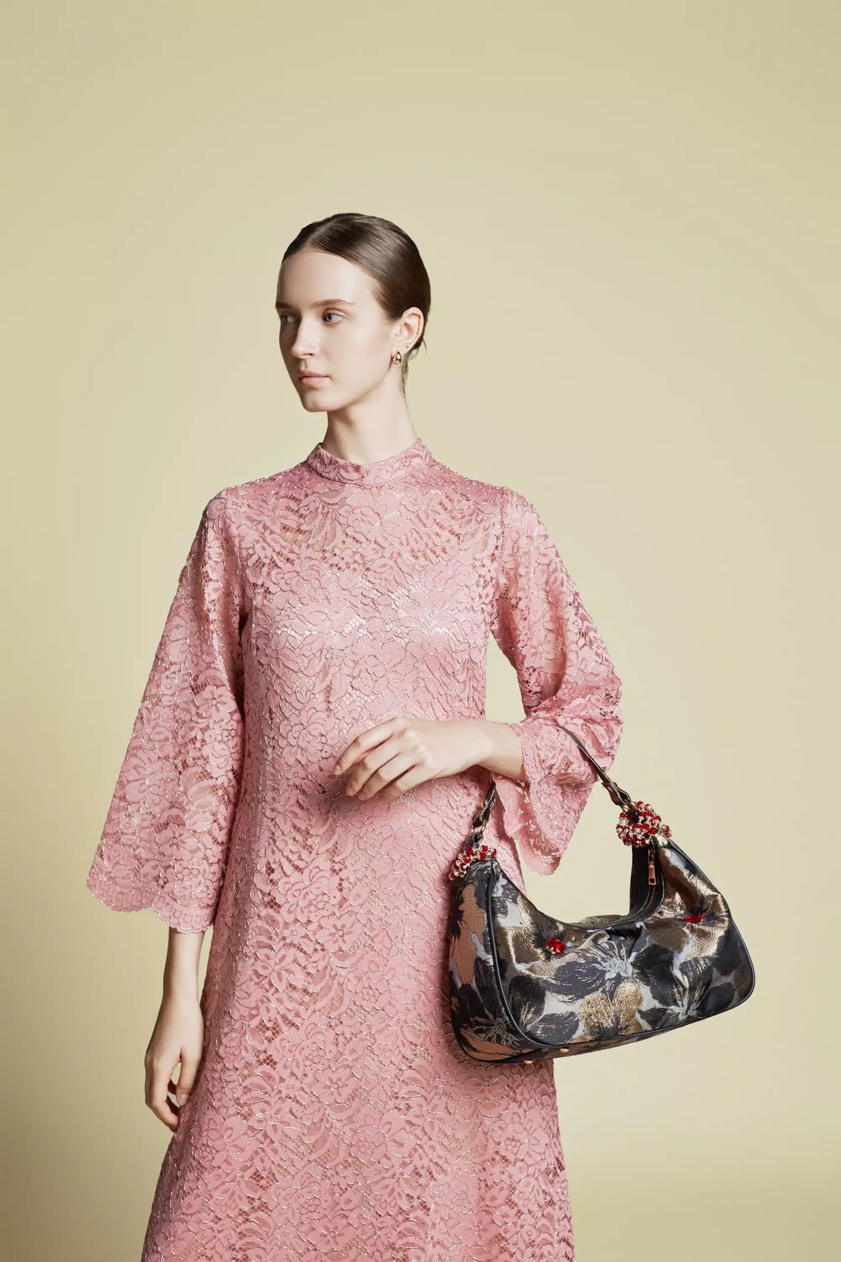 LACÉLLE - Semi-Sheer Chemical Lace Straight Kaftan Soft Pink | Signature Collection - Image 4