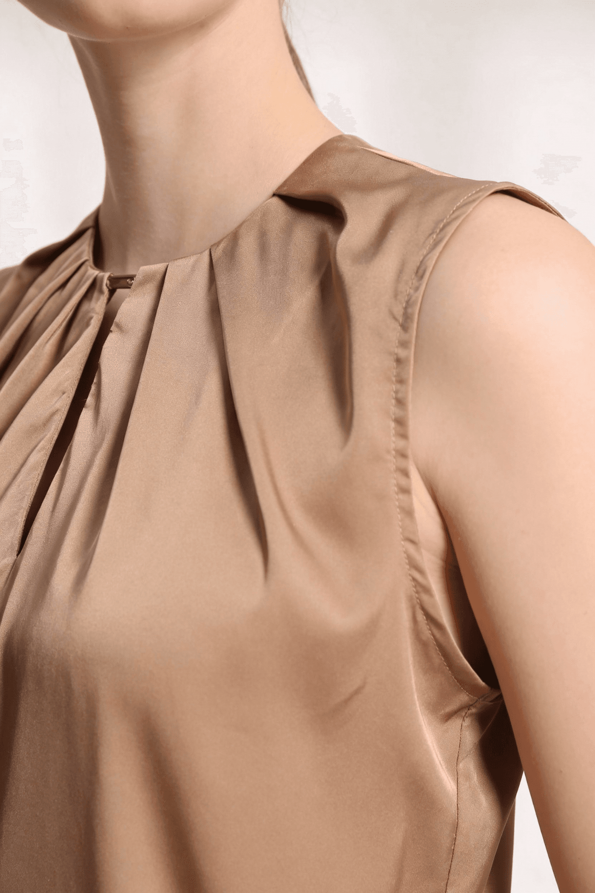 ROYAL - Fluid Silk Ensemble - Image 4