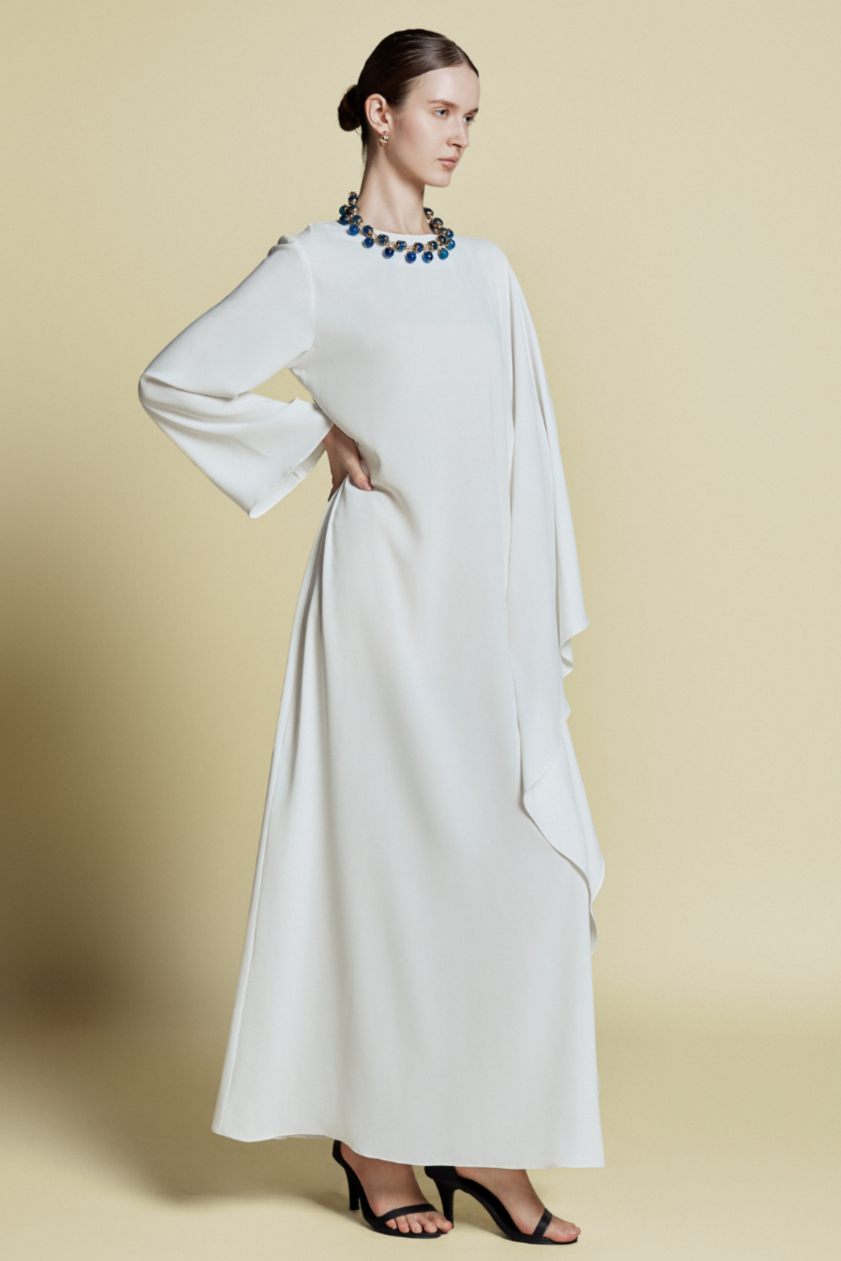 ÉLÉVÉNE - Asymmetrical Crepe de Chine Kaftan Royal White | Signature Collection