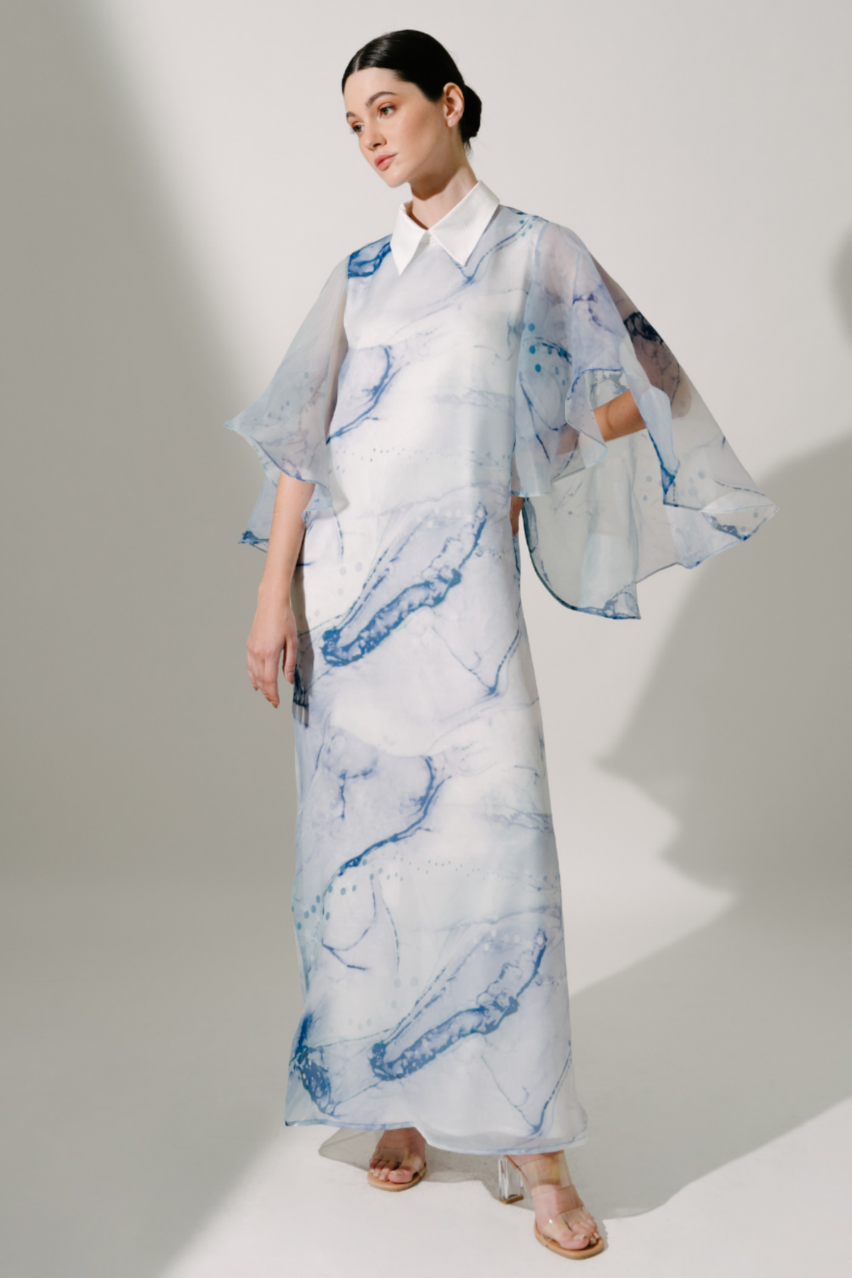 LÉVELLE - Fluid Minimalist Kaftan